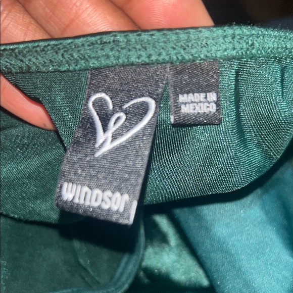 BUNDLE SALE: 15 % off 2 or more dresses/skirt sets - Picture 6 of 7